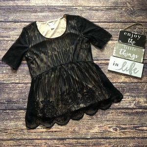 🎊HP🌀Motherhood Maternity | Lace Scalloped Blouse